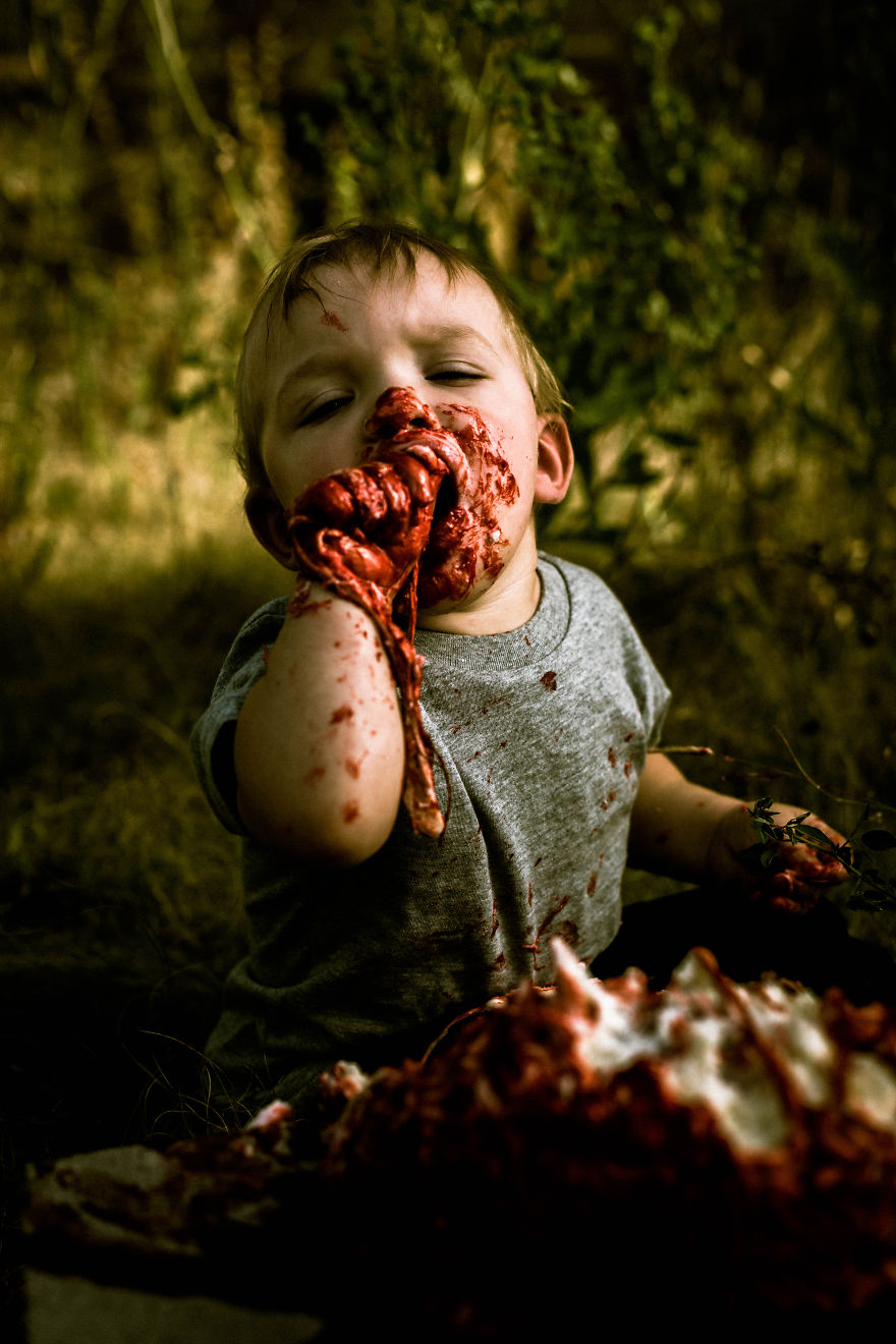 I Turned A Baby Into A Zombie For His First Birthday I Turned A Baby Into A Zombie For His First Birthday