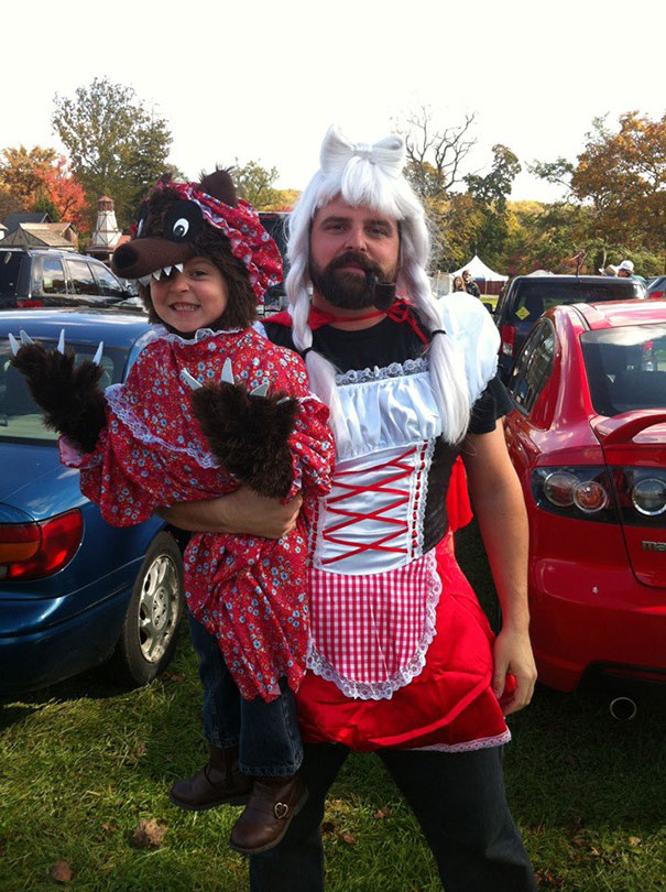 My Daughter Wanted To Be A Wolf For Halloween, I Decided To Play Along