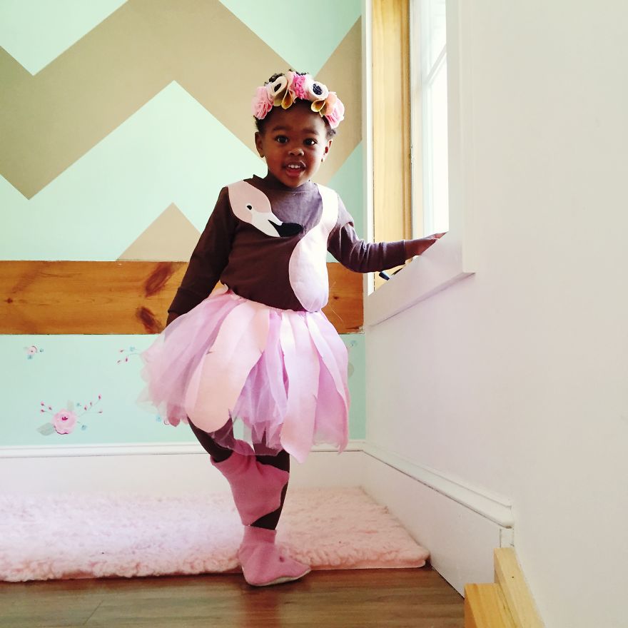 Libby And Pearl Are Cute Best Friends That Play In Matching Halloween Costumes