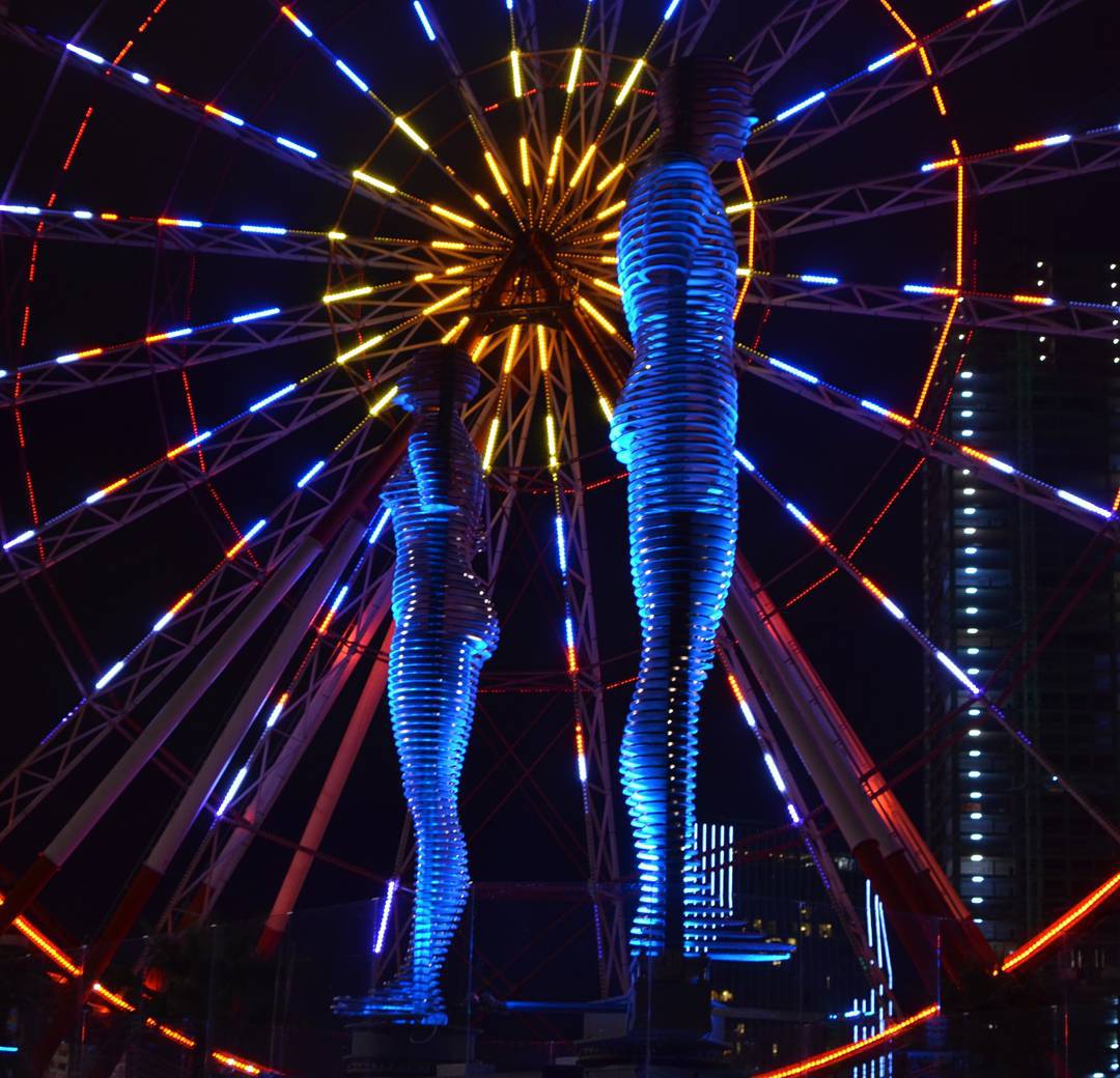 metal-statue-love-story-ali-nino-tamara-kvesitadze-georgia-5 metal-statue-love-story-ali-nino-tamara-kvesitadze-georgia-5