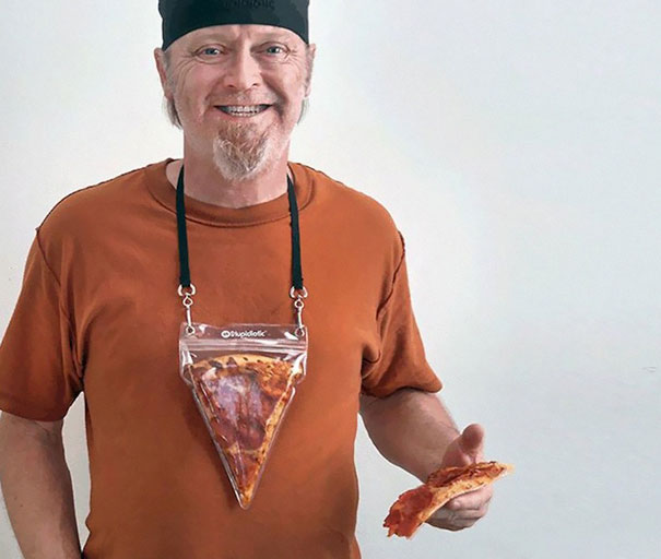 necklace-pizza-pouch-stupidiotic-4 necklace-pizza-pouch-stupidiotic-4