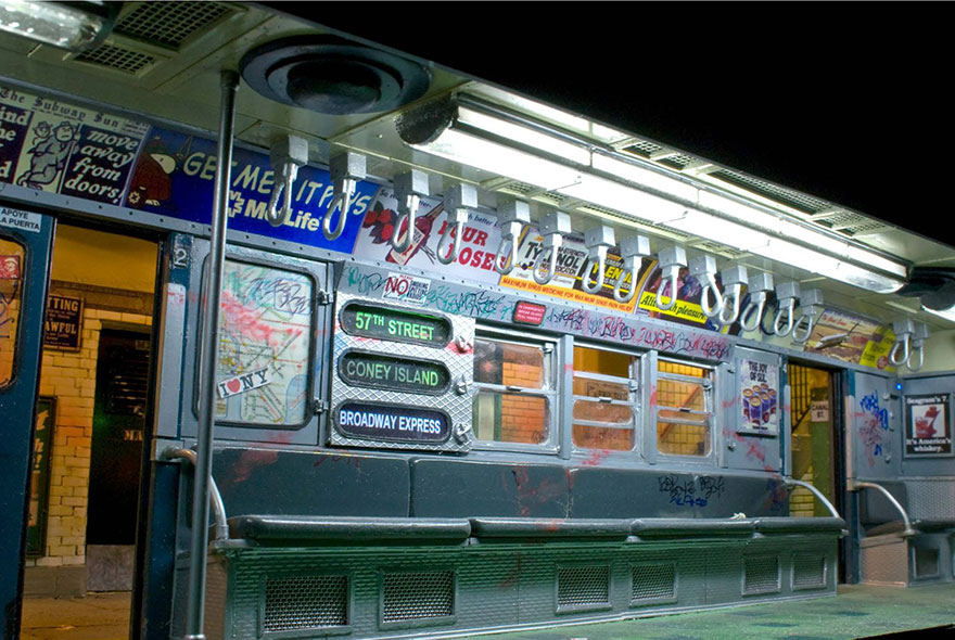 realistic-miniature-rooms-museum-cinema-dan-ohlman-france-11