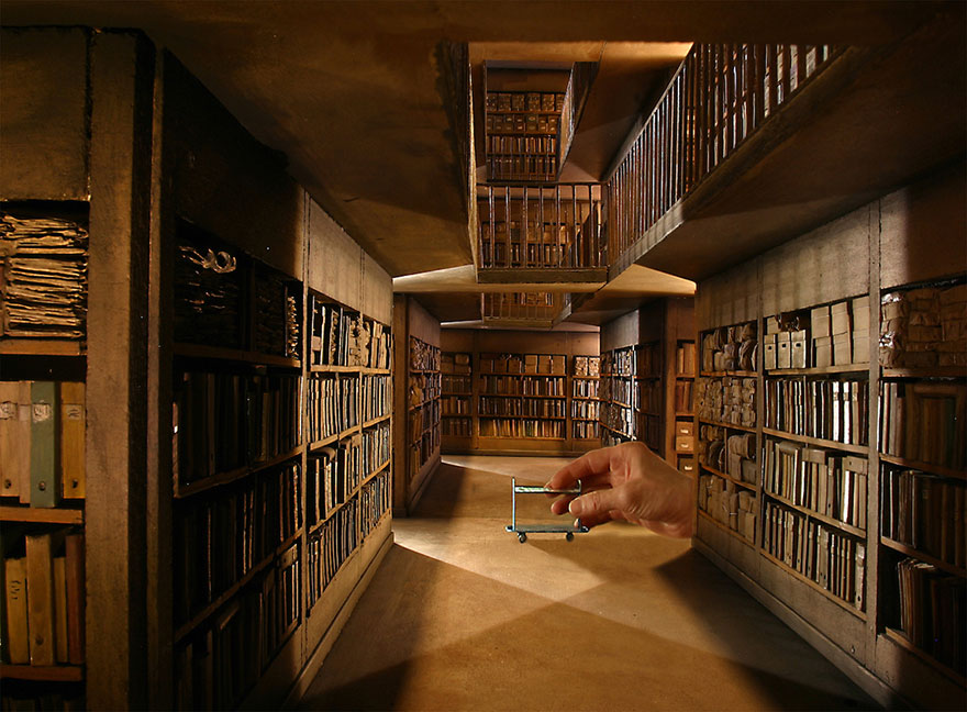 realistic-miniature-rooms-museum-cinema-dan-ohlman-france-9