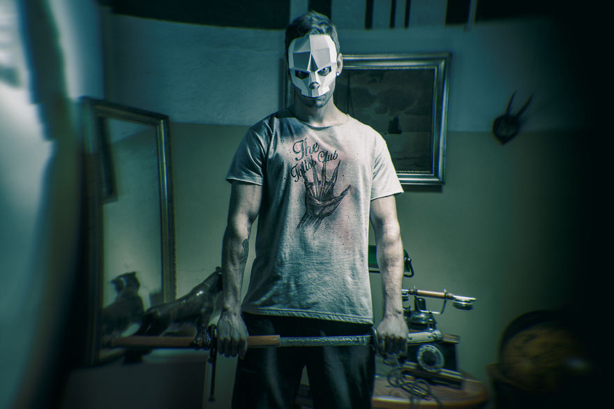 We Organized An Eerie Halloween Photo Shoot Wearing Hand-Made Masks We Organized An Eerie Halloween Photo Shoot Wearing Hand-Made Masks