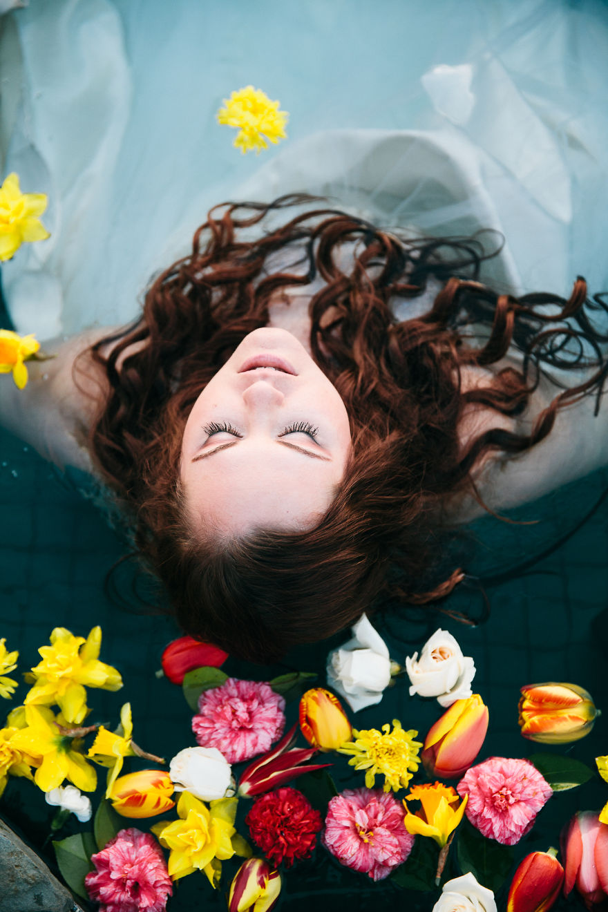 Memorial Photo Shoot: Fiancé Passed Away One Month Before Wedding Day Memorial Photo Shoot: Fiancé Passed Away One Month Before Wedding Day