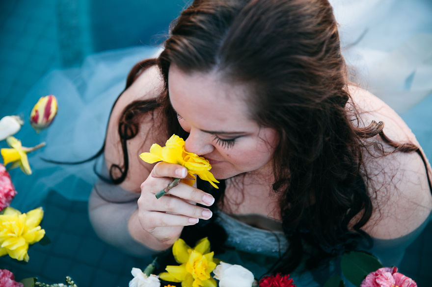 Memorial Photo Shoot: Fiancé Passed Away One Month Before Wedding Day Memorial Photo Shoot: Fiancé Passed Away One Month Before Wedding Day