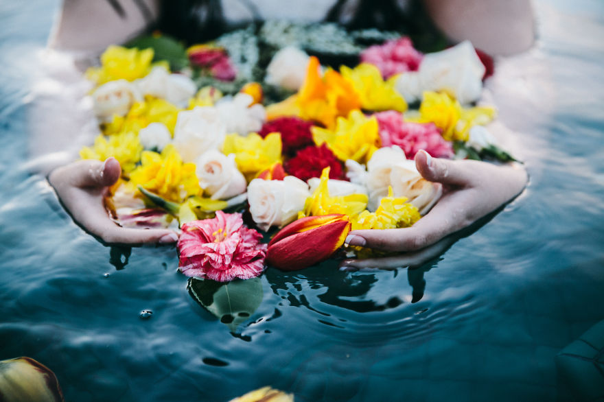 Memorial Photo Shoot: Fiancé Passed Away One Month Before Wedding Day Memorial Photo Shoot: Fiancé Passed Away One Month Before Wedding Day