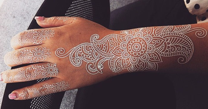 Stunning White Henna-Inspired Tattoos That Look Like Elegant Lace