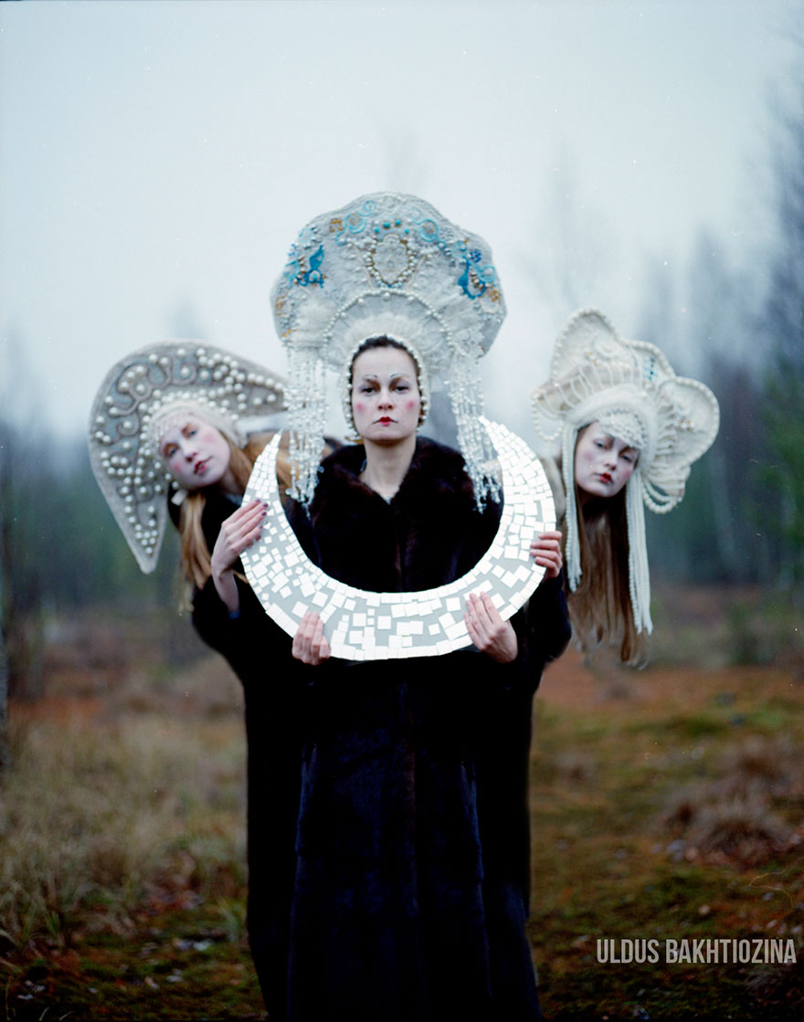 Russian Artist Creates Surreal Photos To Illustrate Traditional Fairy Tales (Part 2) Russian Artist Creates Surreal Photos To Illustrate Traditional Fairy Tales (Part 2)