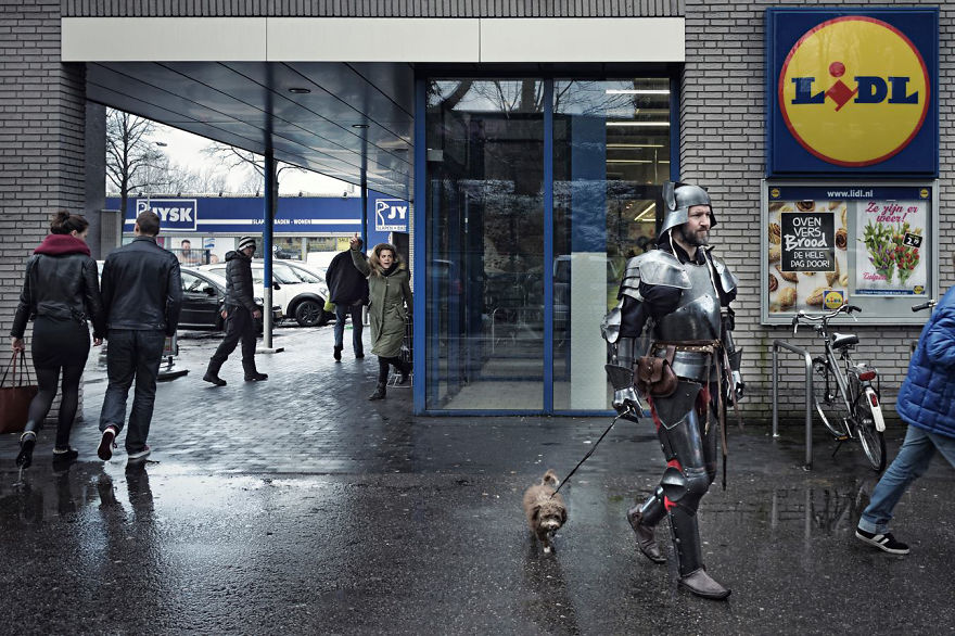 A Knight's Daily Struggle To Fit Into Modern Society A Knight's Daily Struggle To Fit Into Modern Society