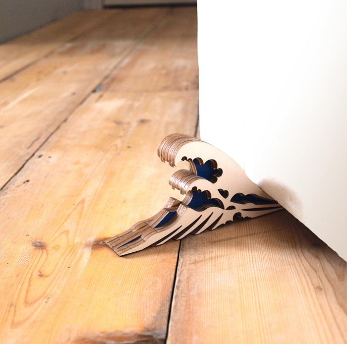 Great Wave Doorstop