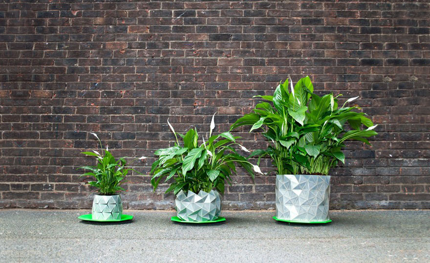 Shape-Shifting ‘Origami’ Pots That Grow Together With Your Plants