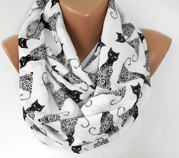 Cat Scarf