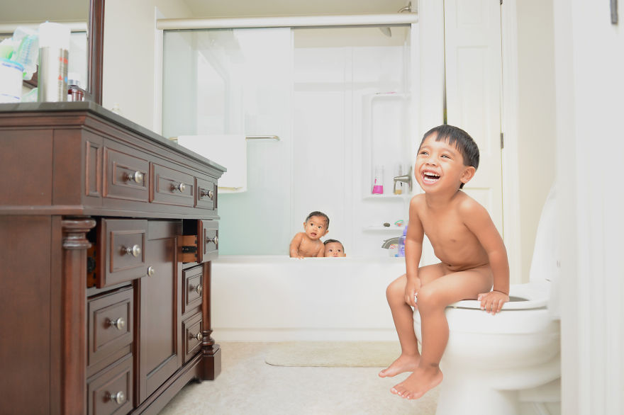 I Agreed To Babysit My Friends' Babies For A Day Under One Condition... I Get To Bring A Camera