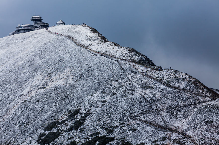 I Climb The Polish Mountains' Highest Peaks To Document Their Beauty