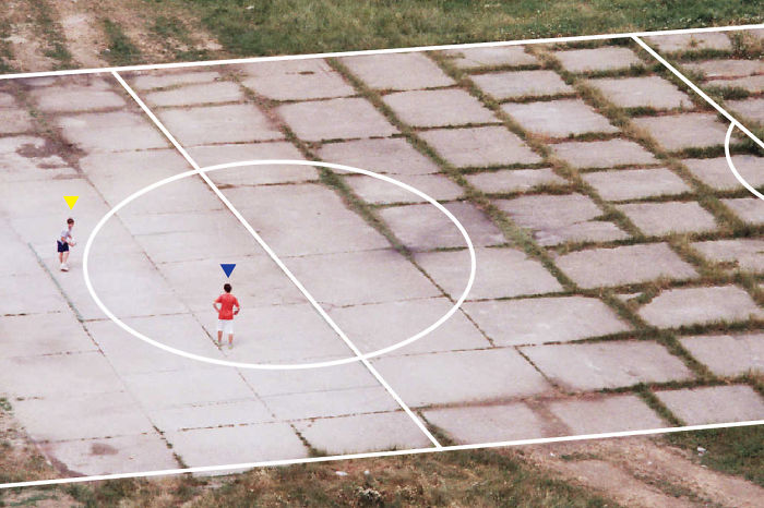 I Doodle On Film Photos To Tell A Different Story