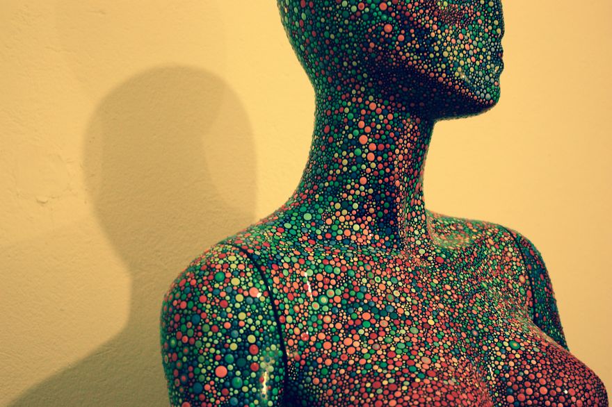 I Lost My Social Life When I Painted Over 100,000 Dots On This Mannequin