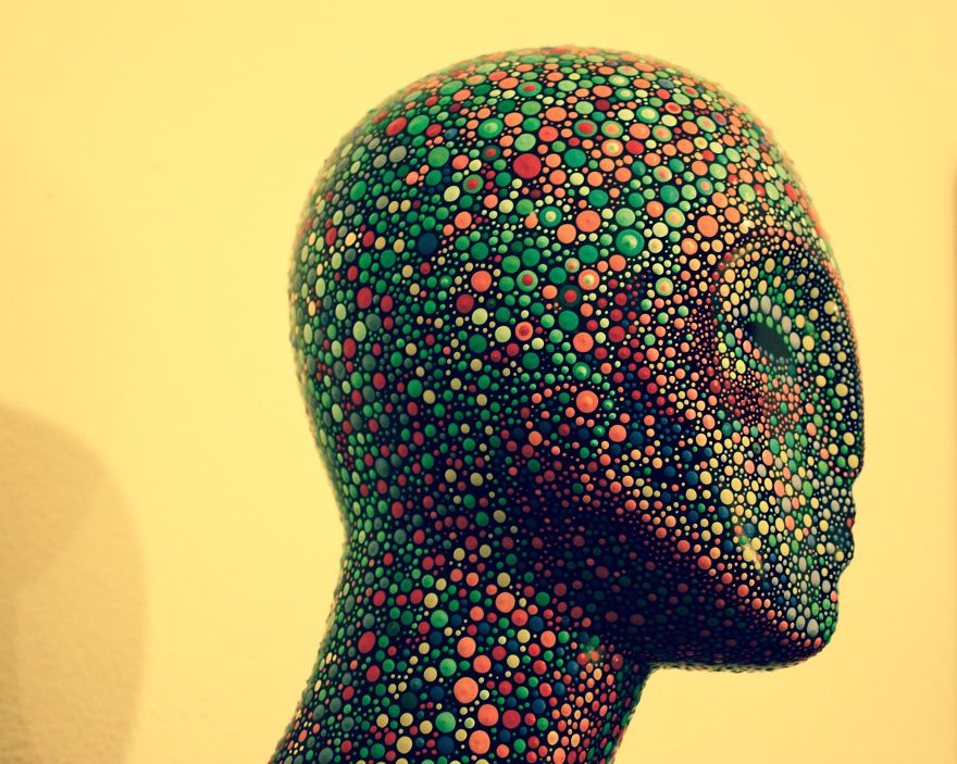 I Lost My Social Life When I Painted Over 100,000 Dots On This Mannequin