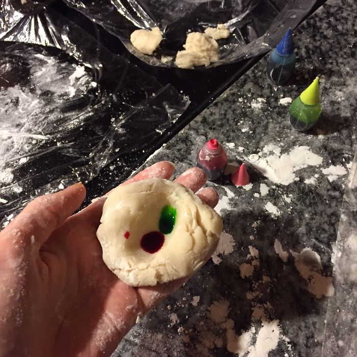 I Made A Geeky BB-8 Pie For The Star Wars Release I Made A Geeky BB-8 Pie For The Star Wars Release