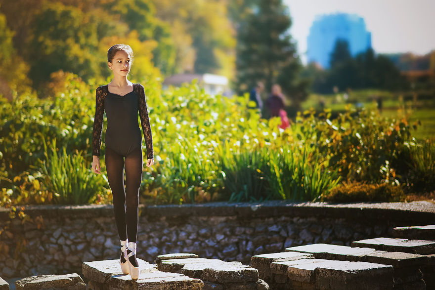 I Said 'Happy B-Day' To A Little Ballerina With Autumn Photoshoot I Said 'Happy B-Day' To A Little Ballerina With Autumn Photoshoot