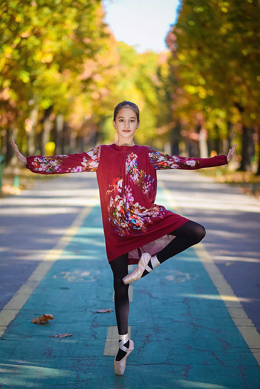 I Said 'Happy B-Day' To A Little Ballerina With Autumn Photoshoot I Said 'Happy B-Day' To A Little Ballerina With Autumn Photoshoot