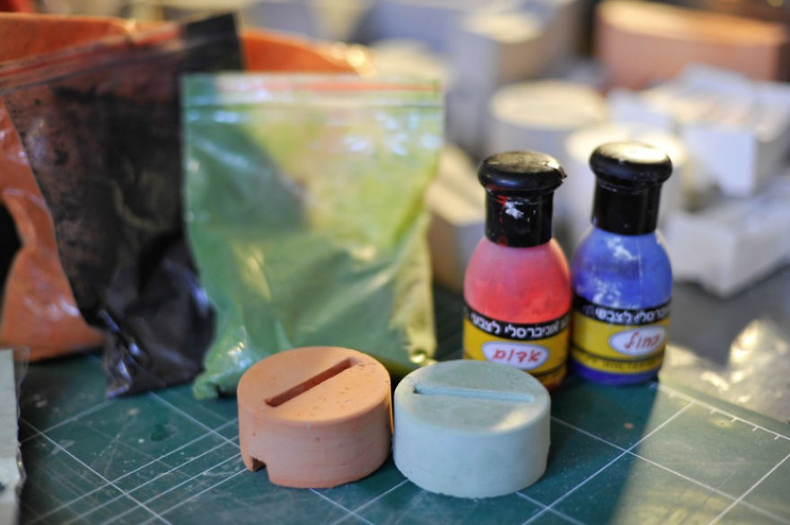 I Visited Amit Sturlesi's Studio To Document How He Makes Awesome LED Lamps