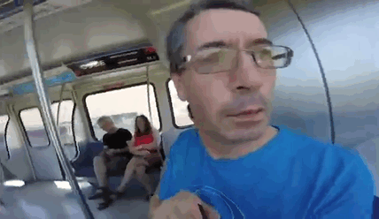 irish-dad-films-las-vegas-trip-wrong-direction-gopro-selfie-23