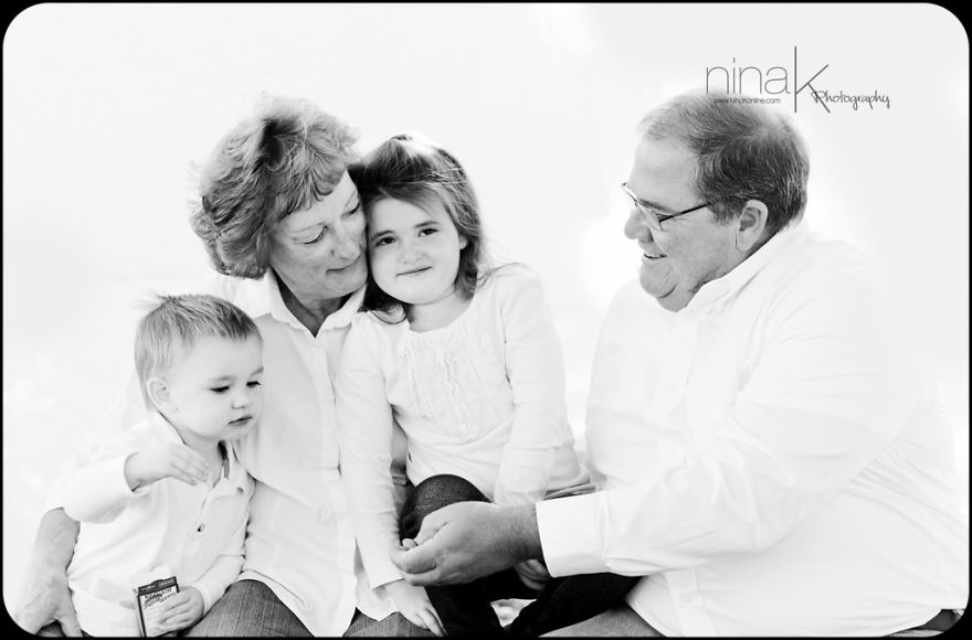 I Captured The Indescribable Love Between Children And Grandparents I Captured The Indescribable Love Between Children And Grandparents