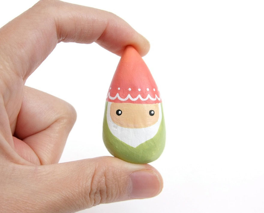 Miniature Critters & Gnomes Are Taking Over My Work Table