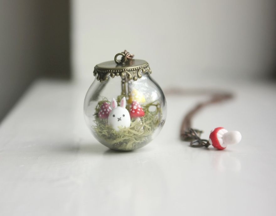 Miniature Critters & Gnomes Are Taking Over My Work Table Miniature Critters & Gnomes Are Taking Over My Work Table