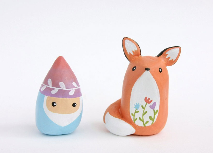 Miniature Critters & Gnomes Are Taking Over My Work Table Miniature Critters & Gnomes Are Taking Over My Work Table