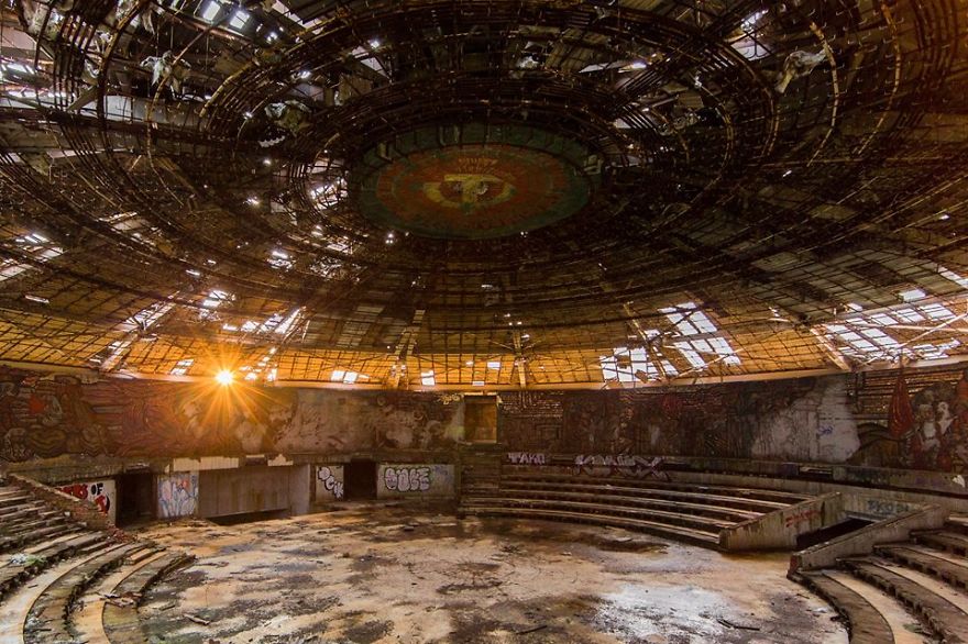Photographer Travels Thousands Of Kilometers Looking For Abandoned Places In Europe