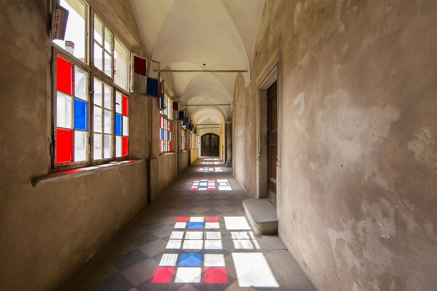 Photographer Travels Thousands Of Kilometers Looking For Abandoned Places In Europe