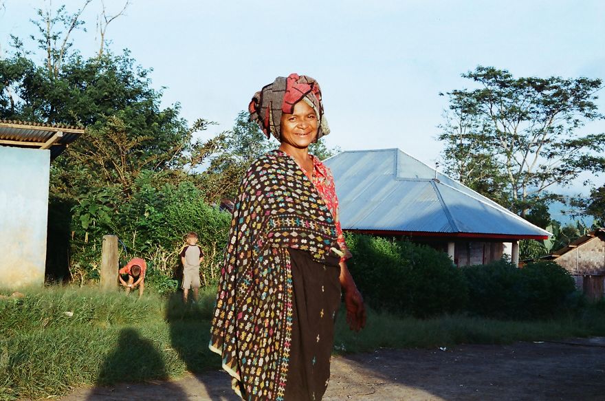 I Captured Life In A Remote Village In Indonesia I Captured Life In A Remote Village In Indonesia