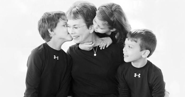 I Captured The Indescribable Love Between Children And Grandparents