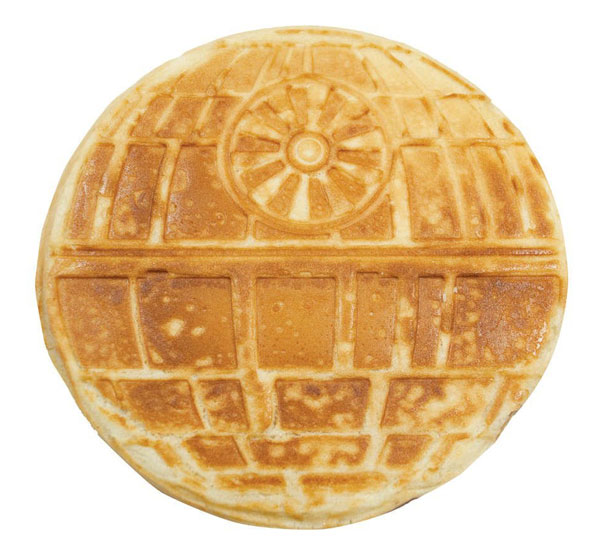 star-wars-waffle-iron-think-geek-3