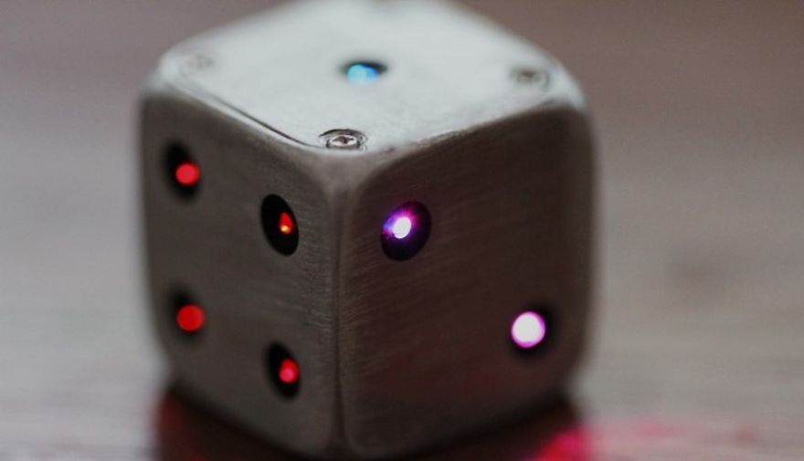 World's First L. E. D Dice