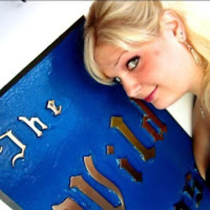 melodycalvert avatar