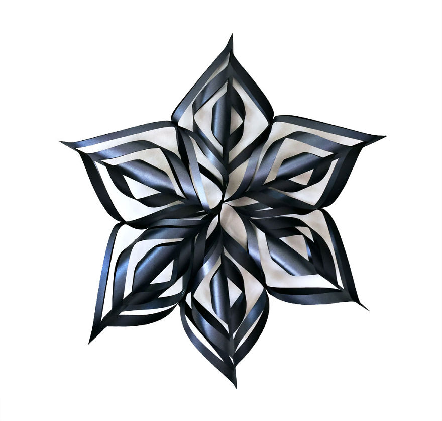 How To Make Huge Snowflake Decorations For The Holidays How To Make Huge Snowflake Decorations For The Holidays