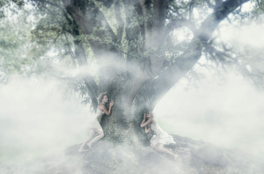 Expanding Universes: My Conceptual Photographs Portray The Mystical Connections We Have In Life Expanding Universes: My Conceptual Photographs Portray The Mystical Connections We Have In Life