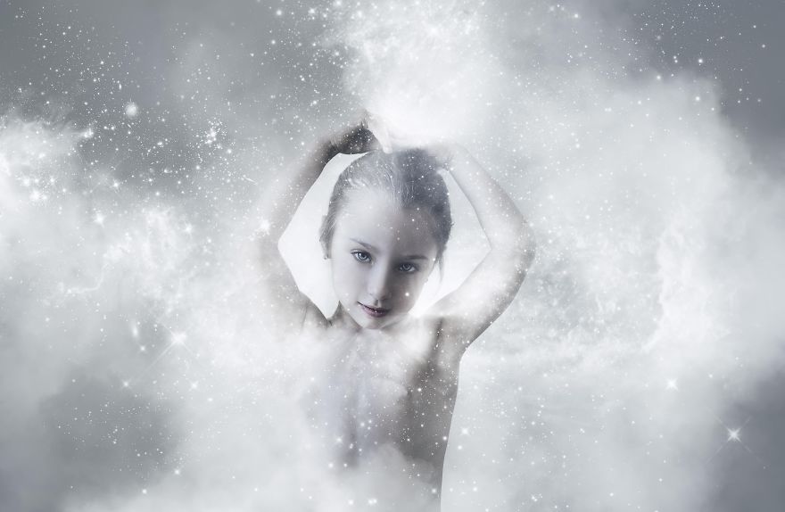 Expanding Universes: My Conceptual Photographs Portray The Mystical Connections We Have In Life Expanding Universes: My Conceptual Photographs Portray The Mystical Connections We Have In Life