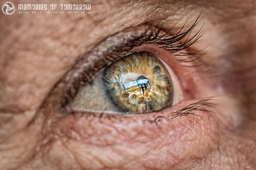 eye-reflection-wedding-photography-eyescapes-peter-adams-14 eye-reflection-wedding-photography-eyescapes-peter-adams-14