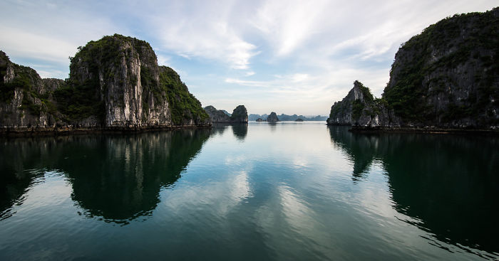 I Capture Spectacular Scenery Contrasts In Halong Bay