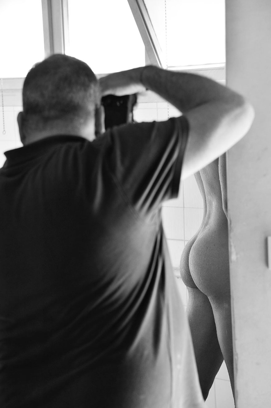 french-firemen-calendar-2016-pompiers-sans-frontieres-fred-goudon-6