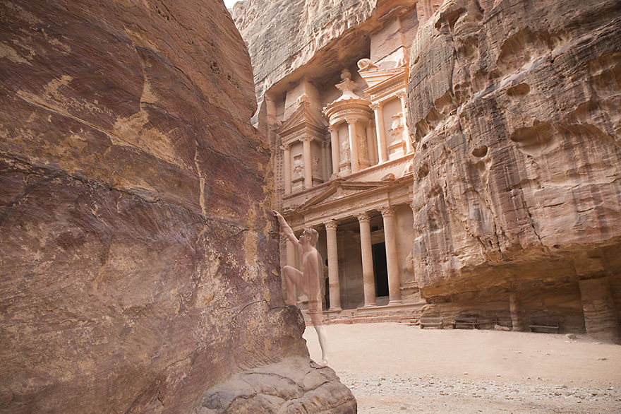 I Camouflaged A Model Into The Seven Wonders Of The World