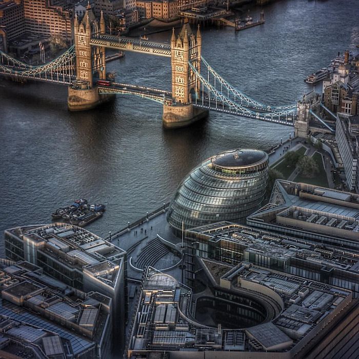 I Capture Another Kind Of London With My Phone