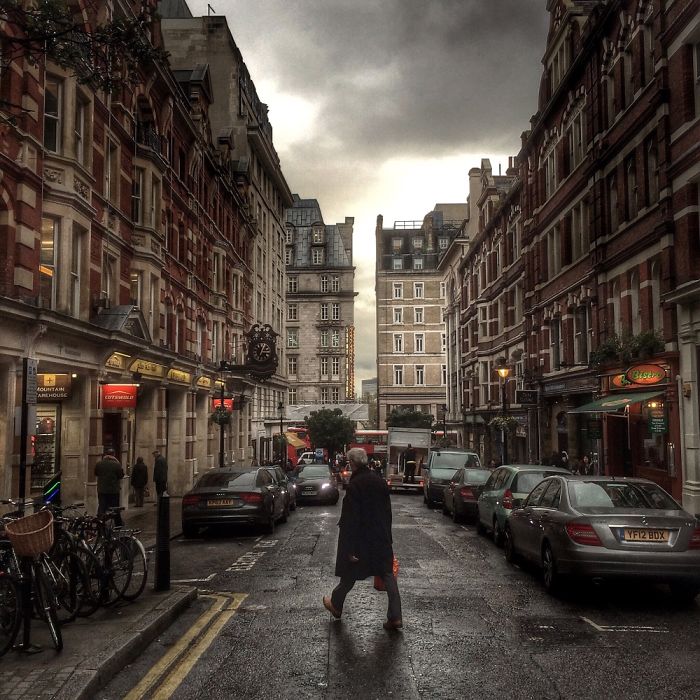 I Capture Another Kind Of London With My Phone I Capture Another Kind Of London With My Phone