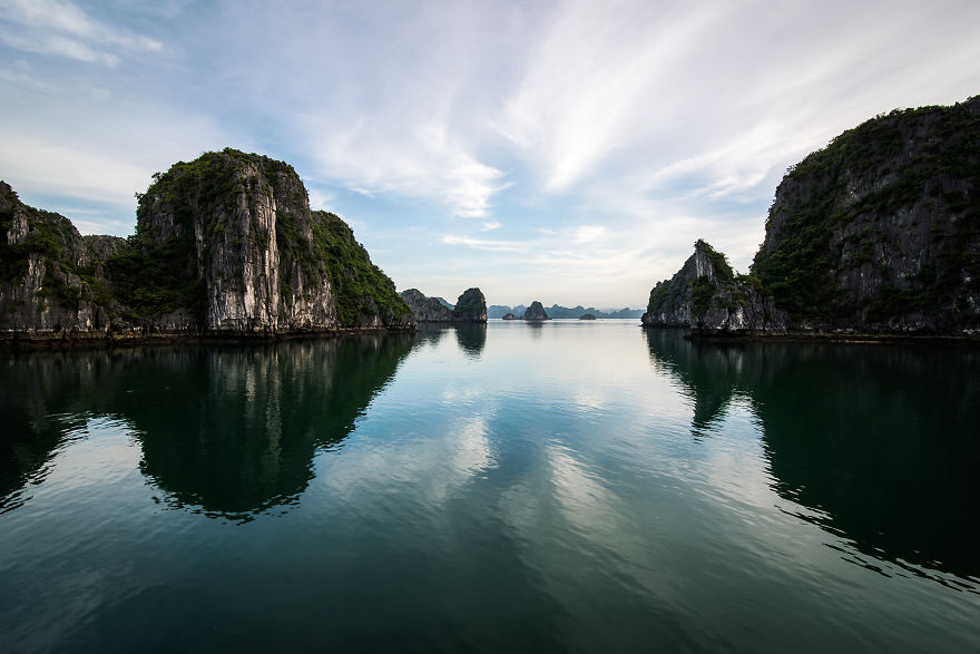 I Capture Spectacular Scenery Contrasts In Halong Bay