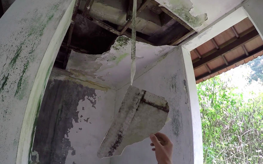 I Discovered A Massive Abandoned Hotel In Bali And Spent Hours Exploring It I Discovered A Massive Abandoned Hotel In Bali And Spent Hours Exploring It