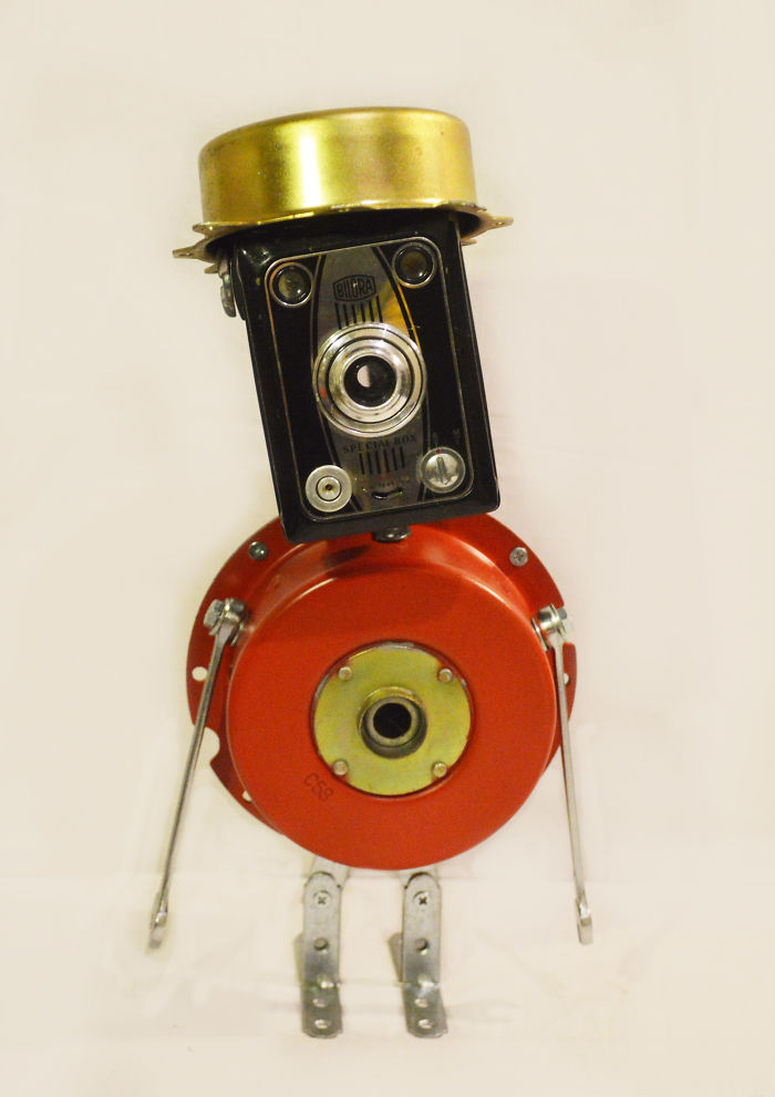 I Make Robot Lamps From Found Objects I Make Robot Lamps From Found Objects